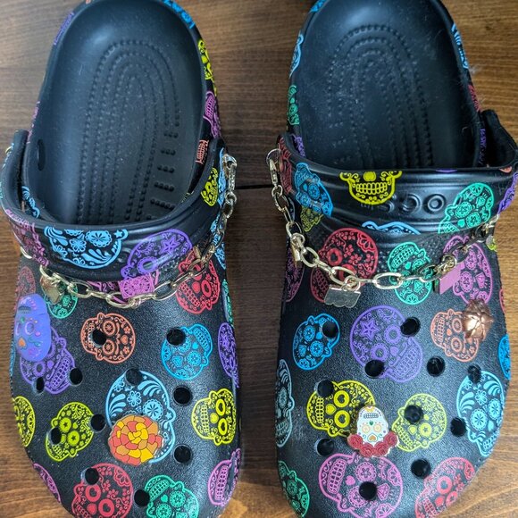 Crocs Dia de los Muertos classic clog - M8/W10 - Picture 1 of 5